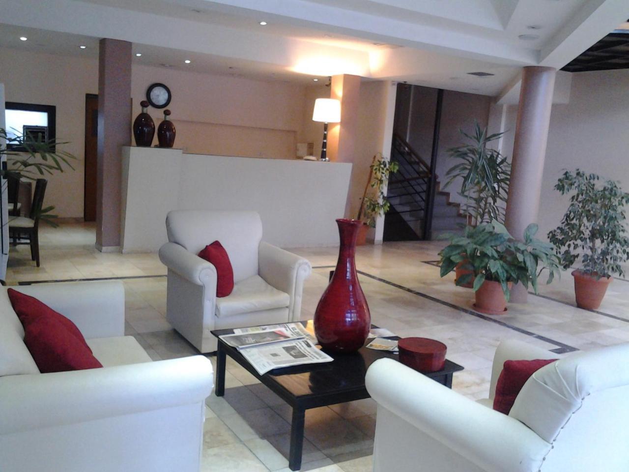 Hotel Lazaro Villa Mercedes Eksteriør bilde